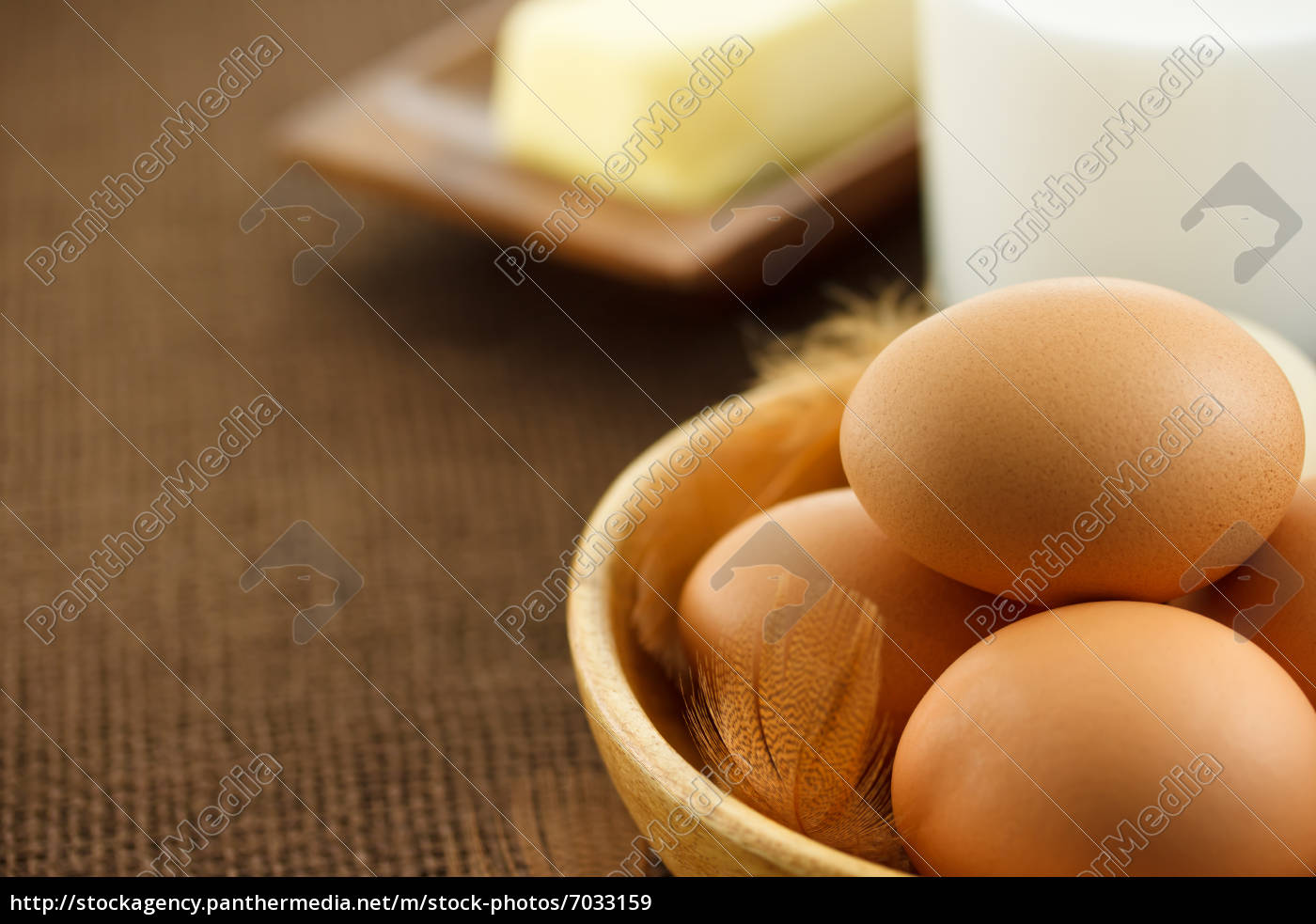 Eier Milch Und Butter Lizenzfreies Bild 7033159 Bildagentur