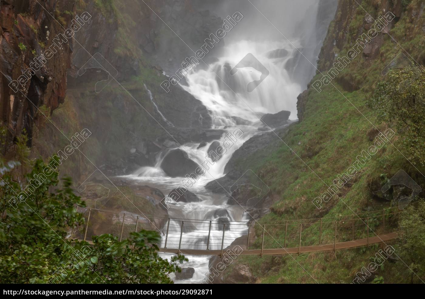 Fragsburg Wasserfall bei Meran Südtirol Italien Lizenzfreies Bild