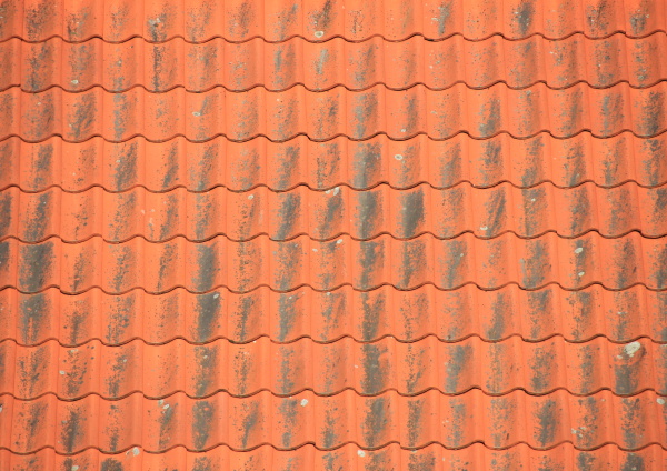 old, red, roof, tiles, with, black - 12871020