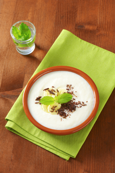 püriert reispudding mit banane und schokolade - Stockfoto #14601669 ...