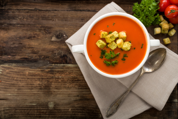 Tomatensuppe mit Croutons - Lizenzfreies Bild - #14834201 | Bildagentur ...