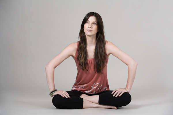 frau weiblich yoga joga weibchen kontemplation
