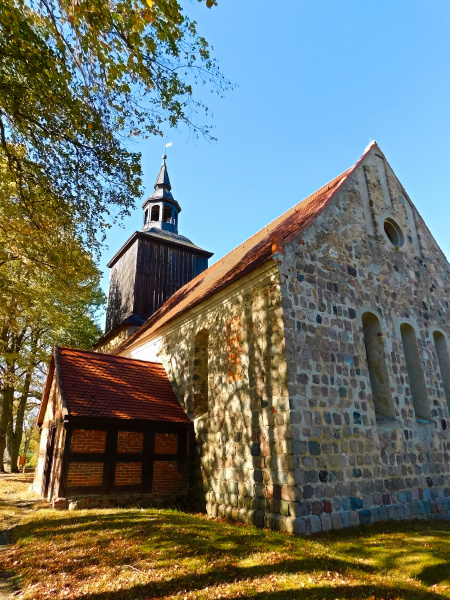 evangelische feldsteinkirche in der uckermark