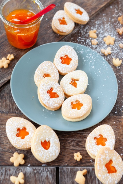 Marmelade gefüllte Kekse für Ostern - Lizenzfreies Bild #29418139 ...