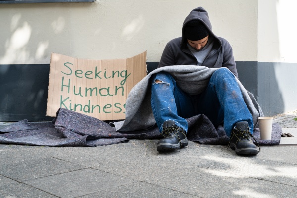 obdachloser, einsamer, armer, mann - 30216820