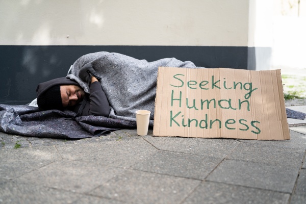 obdachloser, einsamer, armer, mann - 30339286