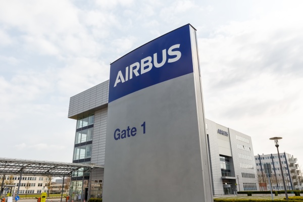 airbus logo in der niederlassung am