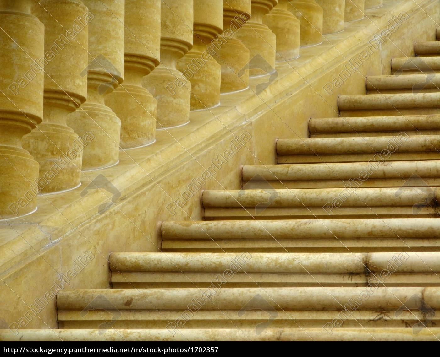 Alte Treppe Balustrade Lizenzfreies Bild Bildagentur Panthermedia