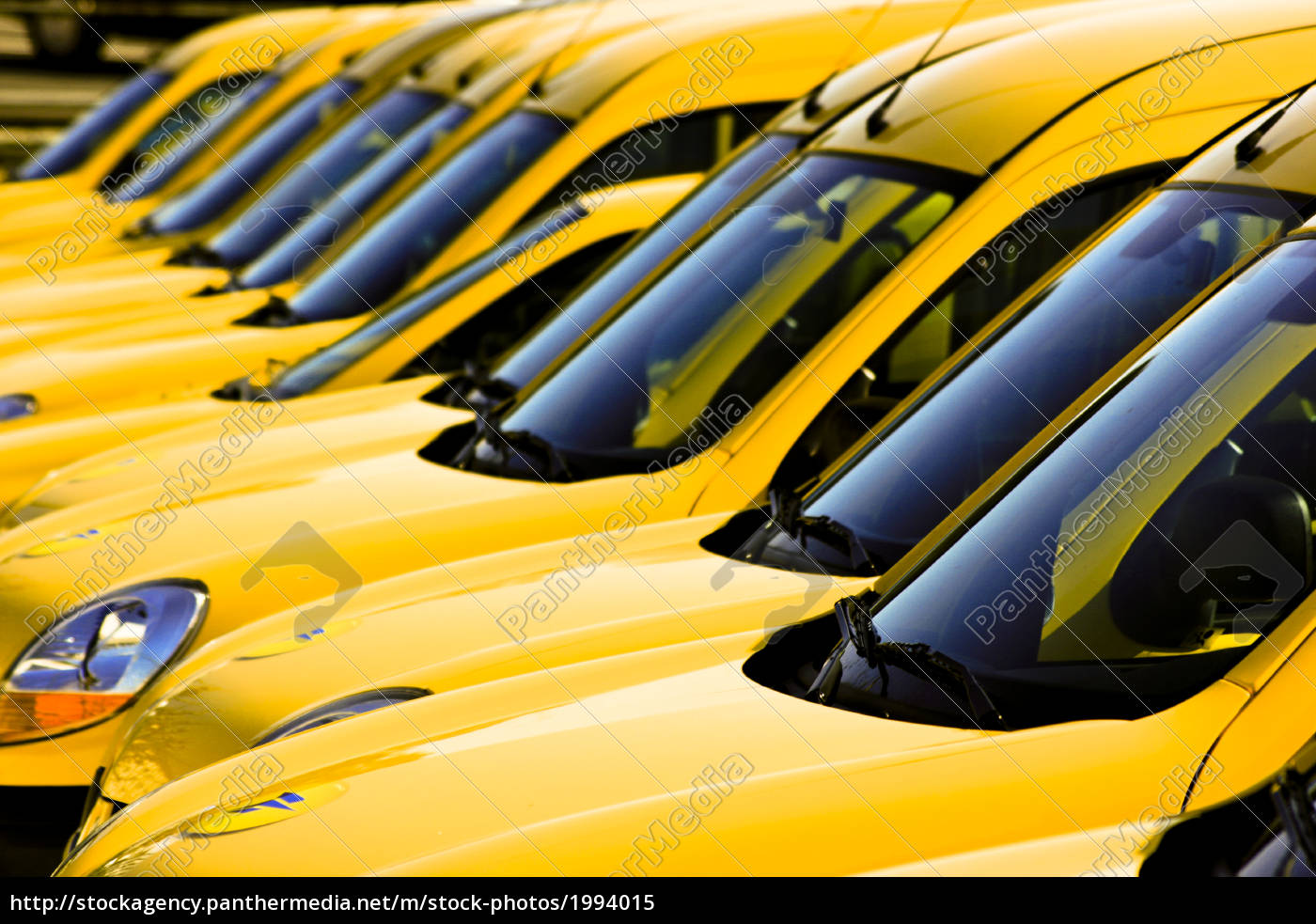 gelbe autos - Lizenzfreies Bild #1994015