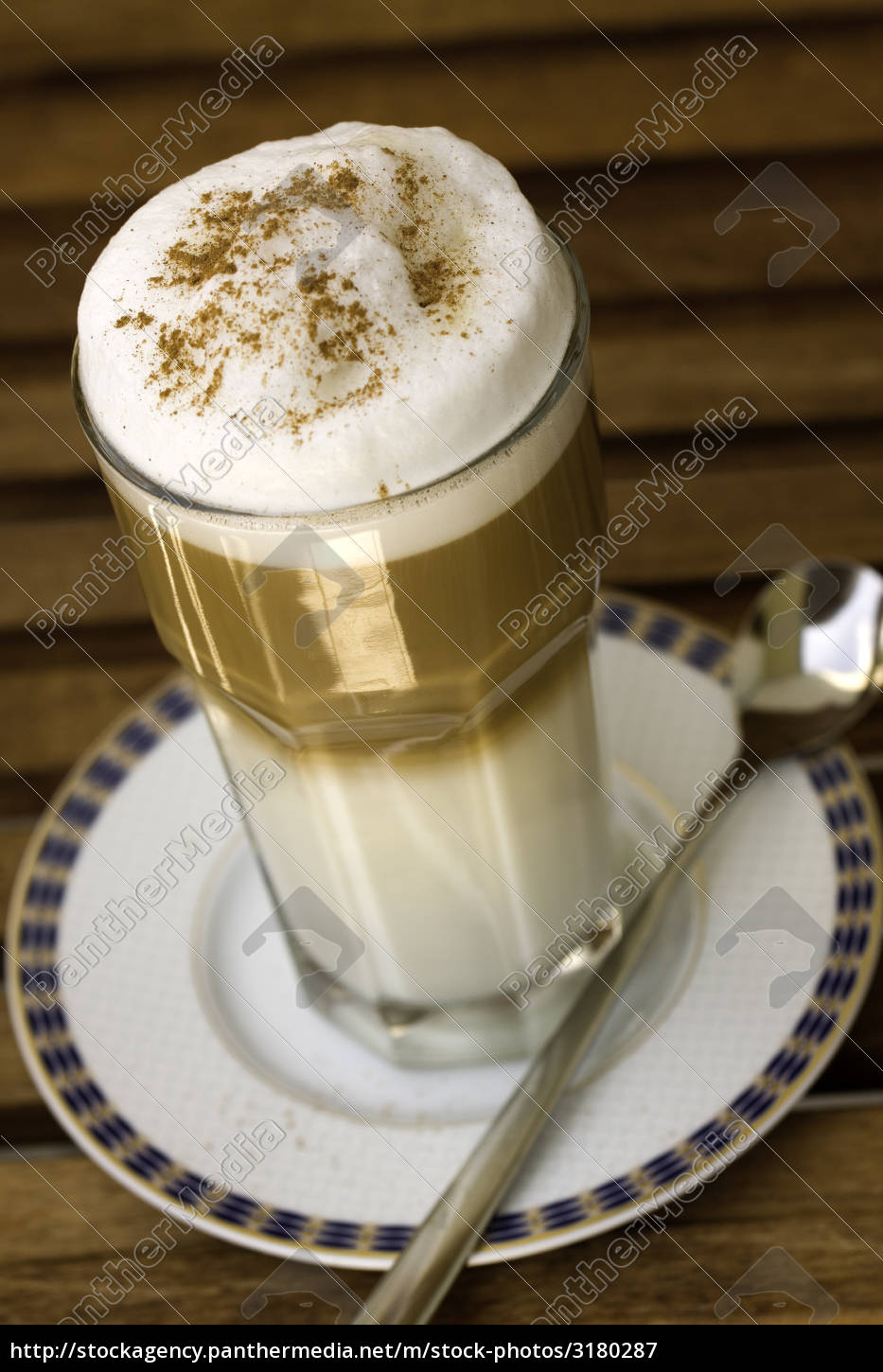 Latte Macchiato Lizenzfreies Bild Bildagentur Panthermedia