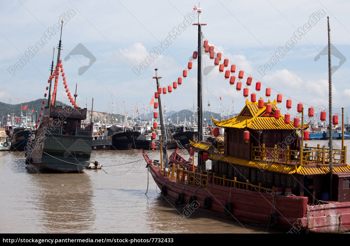 Fischerboot In China Lizenzfreies Bild Bildagentur Panthermedia