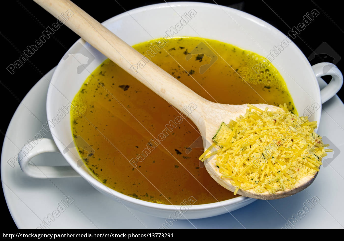 Hühnersuppe mit Nudeln Instant Pulver - Stockfoto - #13773291 ...