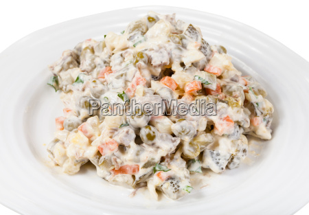 Olivier Russischer Salat Mit Mayonnaise Auf Teller Stockfoto Bildagentur Panthermedia