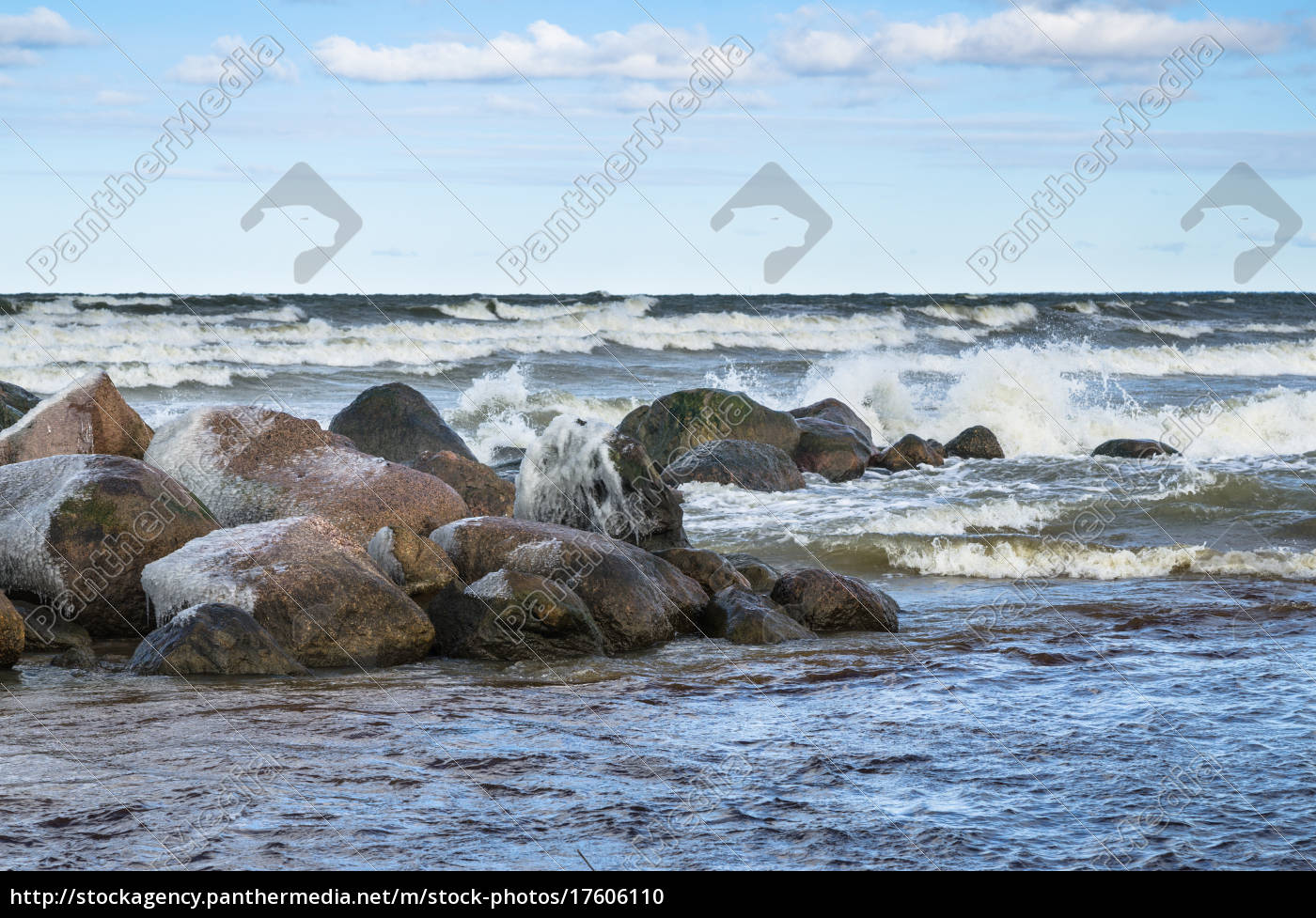 Meereswellen An Den Felsen Brechen Meerblick Stock Photo 17606110 Bildagentur Panthermedia