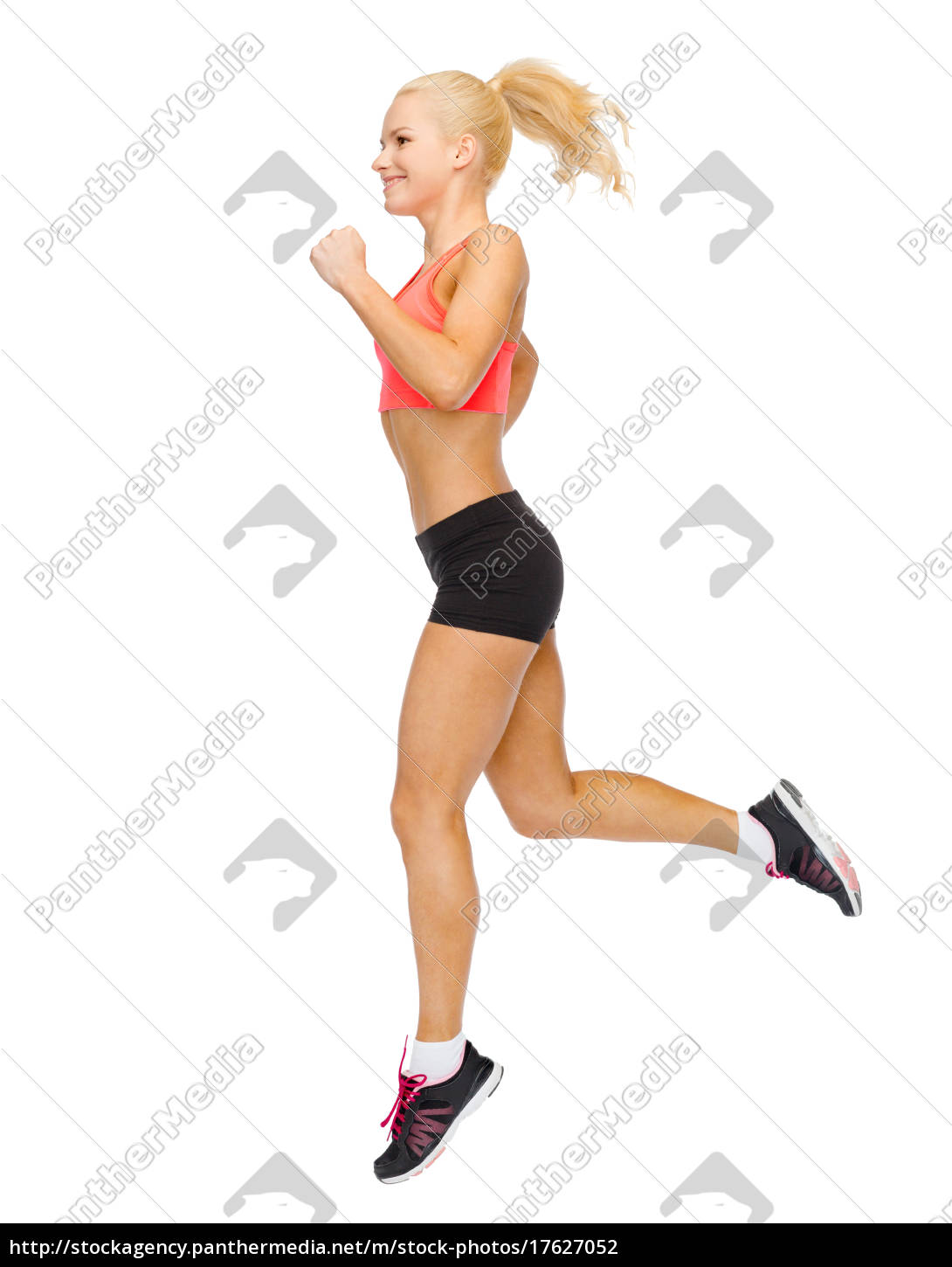 sportliche frau laufen oder springen - Lizenzfreies Bild #17627052