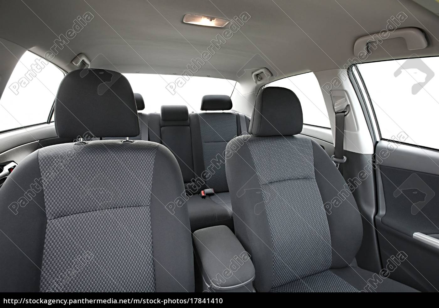 auto-innenraum sitze - Lizenzfreies Bild #17841410
