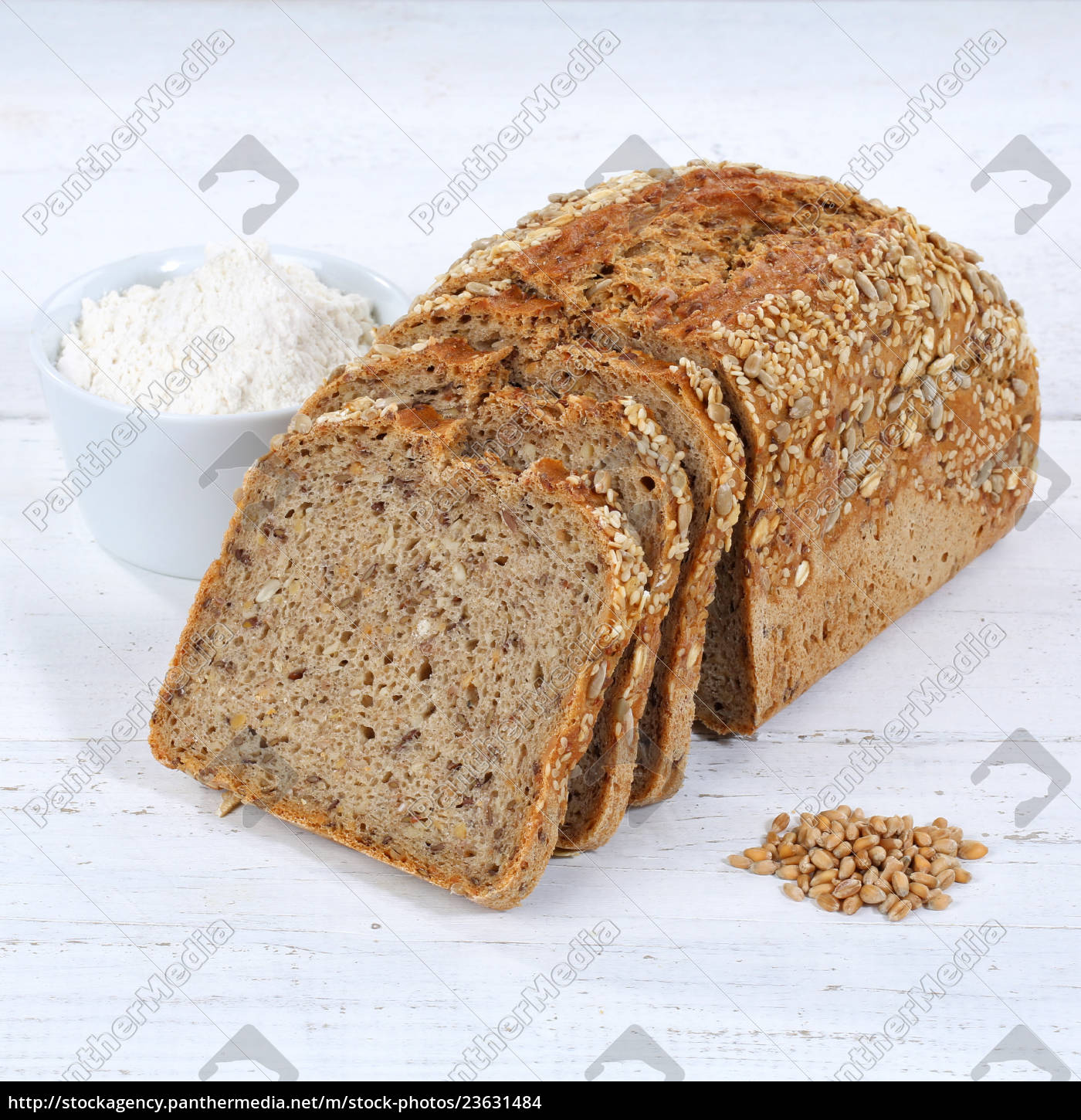 Brot Mehrkornbrot Vollkornbrot Kornbrot geschnitten - Lizenzfreies Foto ...