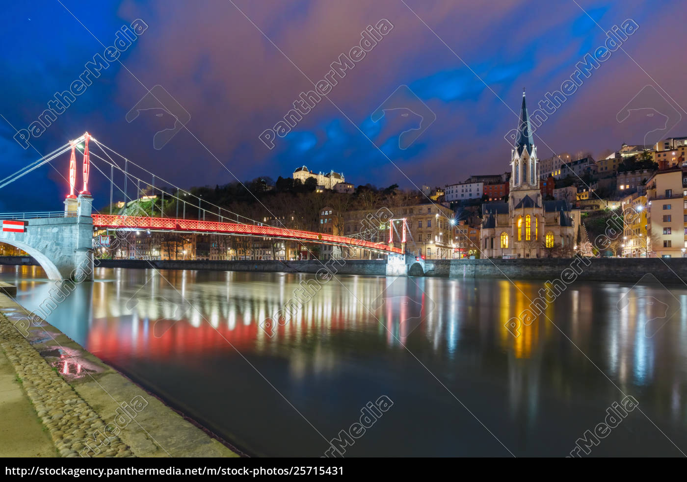 Nacht Altstadt Von Lyon Frankreich Lizenzfreies Bild 25715431 Bildagentur Panthermedia