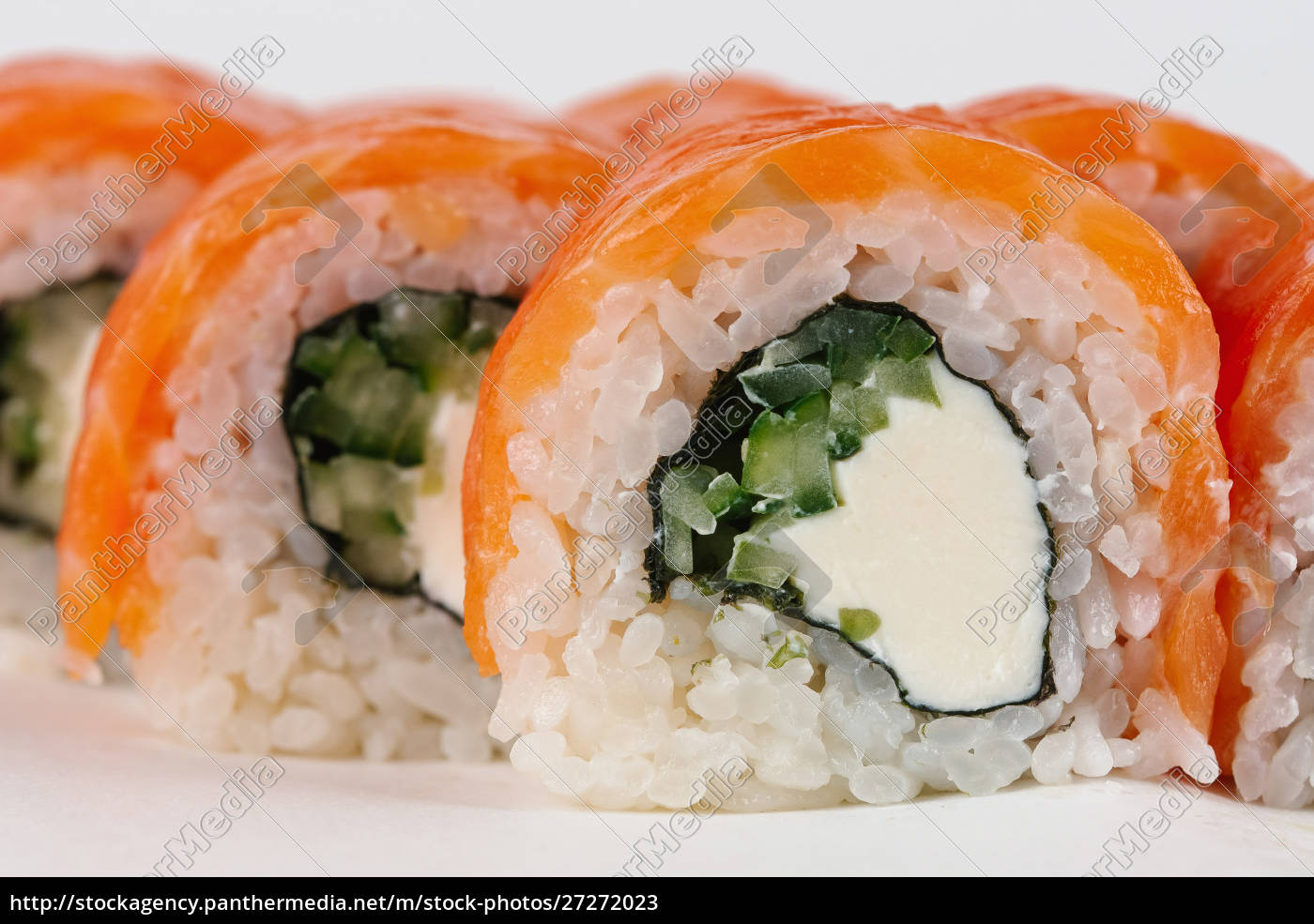 Sushi mit Lachs und Frischkäse - Lizenzfreies Bild - #27272023 ...