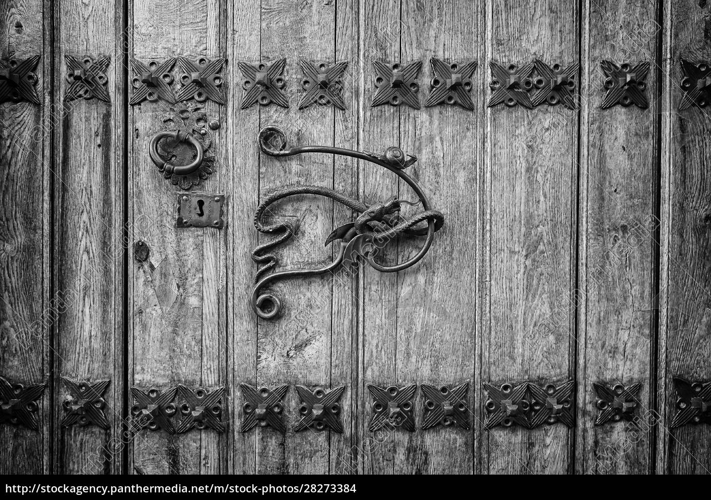 antique-door-handle-lizenzfreies-foto-28273384-bildagentur