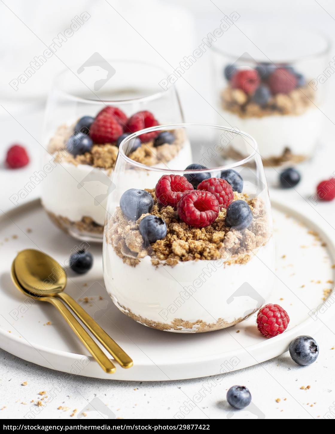 Käsekuchen im Glas - Stock Photo #29877422 | Bildagentur PantherMedia